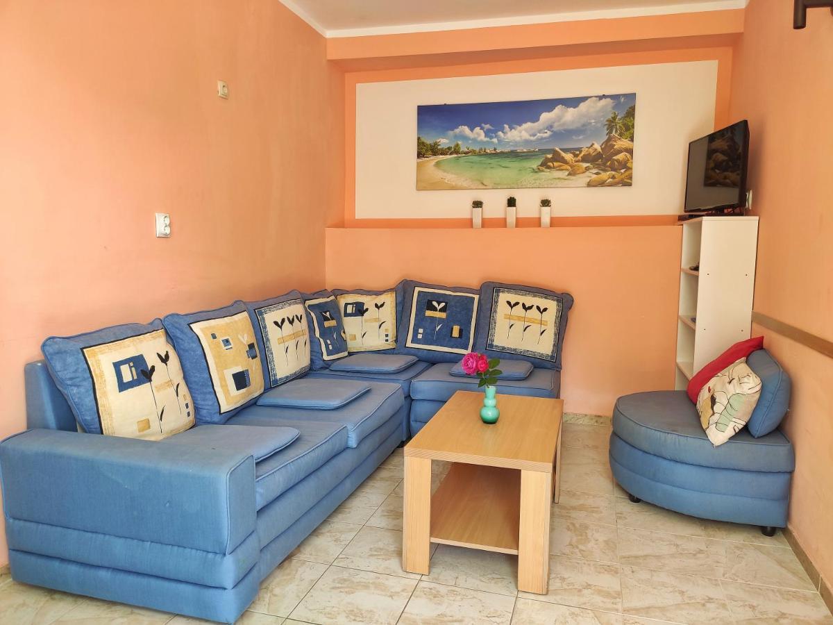 Apartments Gvozdenovic Petrovac Ngoại thất bức ảnh